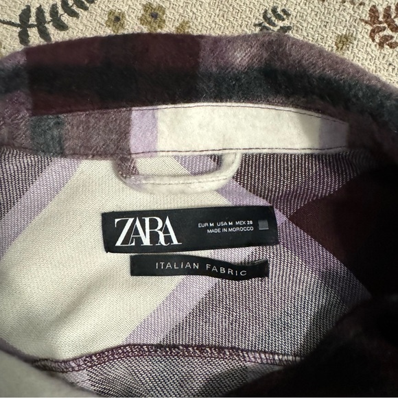 Zara Jacket, Size Medium burgundy/purple long sleeve - Picture 3 of 5